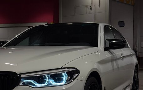 BMW 5 серия, 2018 год, 3 790 000 рублей, 7 фотография