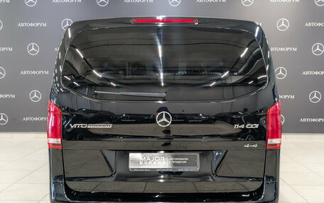 Mercedes-Benz Vito, 2019 год, 3 990 000 рублей, 6 фотография