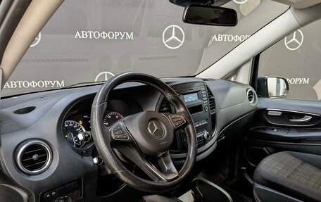 Mercedes-Benz Vito, 2019 год, 3 990 000 рублей, 15 фотография