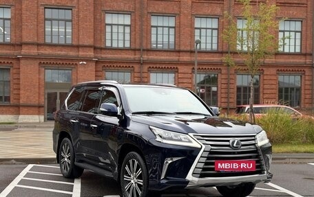 Lexus LX III, 2018 год, 7 390 000 рублей, 4 фотография