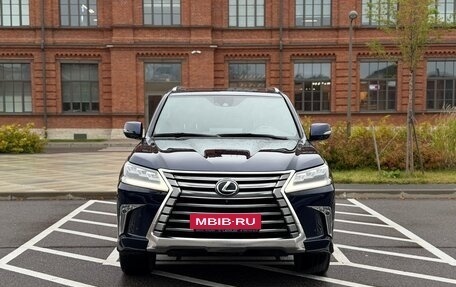 Lexus LX III, 2018 год, 7 390 000 рублей, 3 фотография