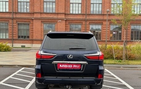 Lexus LX III, 2018 год, 7 390 000 рублей, 11 фотография