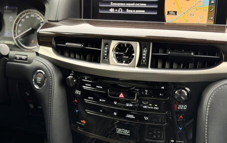 Lexus LX III, 2018 год, 7 390 000 рублей, 34 фотография