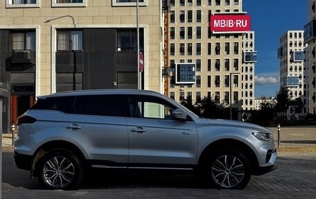 Geely Atlas, 2023 год, 1 750 000 рублей, 3 фотография