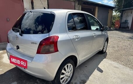 Toyota Yaris III рестайлинг, 2008 год, 595 000 рублей, 5 фотография