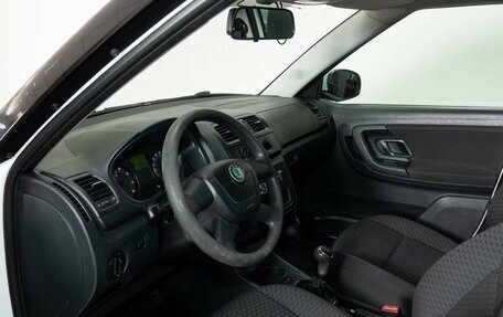 Skoda Fabia II, 2011 год, 540 000 рублей, 5 фотография