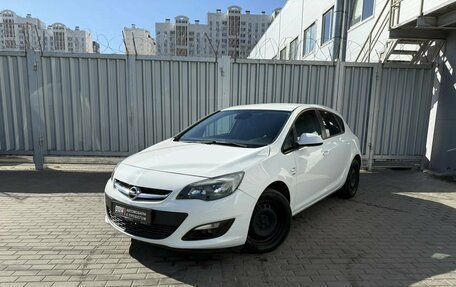 Opel Astra J, 2014 год, 799 000 рублей, 1 фотография