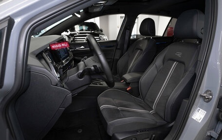Volkswagen Golf VIII, 2022 год, 2 750 000 рублей, 9 фотография