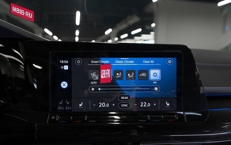 Volkswagen Golf VIII, 2022 год, 2 750 000 рублей, 17 фотография