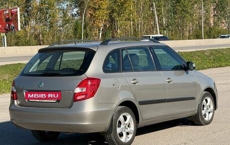 Skoda Fabia II, 2010 год, 675 000 рублей, 2 фотография
