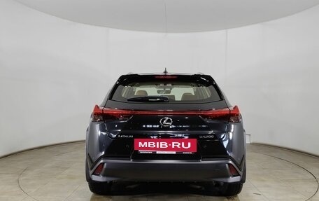 Lexus UX I, 2020 год, 2 700 000 рублей, 6 фотография