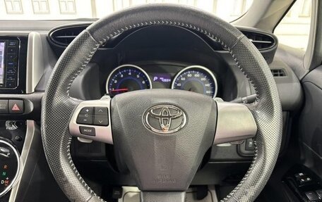 Toyota Wish II, 2017 год, 1 150 000 рублей, 13 фотография