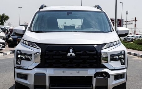 Mitsubishi Xpander, 2026 год, 3 199 899 рублей, 2 фотография