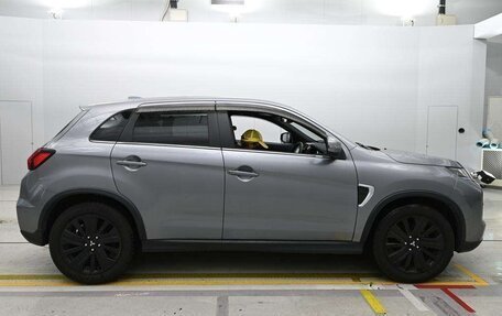 Mitsubishi RVR III рестайлинг, 2024 год, 1 900 000 рублей, 7 фотография