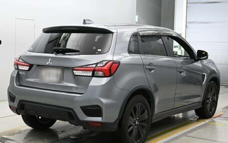 Mitsubishi RVR III рестайлинг, 2024 год, 1 900 000 рублей, 4 фотография