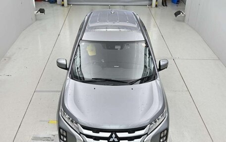 Mitsubishi RVR III рестайлинг, 2024 год, 1 900 000 рублей, 5 фотография