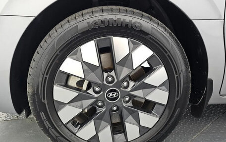 Hyundai Staria, 2023 год, 5 400 000 рублей, 5 фотография
