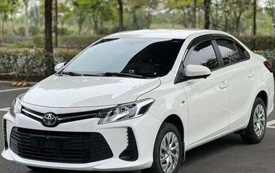Toyota Vios III, 2022 год, 978 999 рублей, 1 фотография