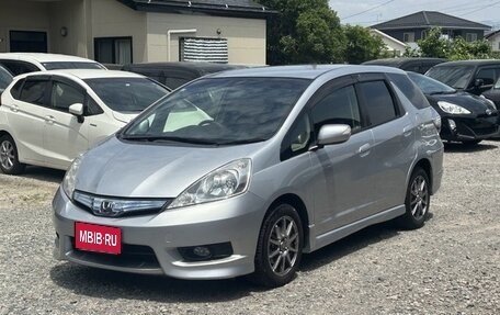 Honda Fit Shuttle I рестайлинг, 2013 год, 690 000 рублей, 1 фотография