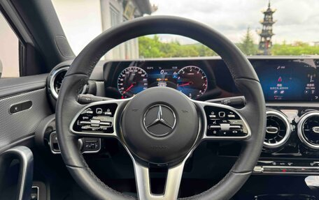 Mercedes-Benz A-Класс, 2023 год, 1 880 000 рублей, 16 фотография