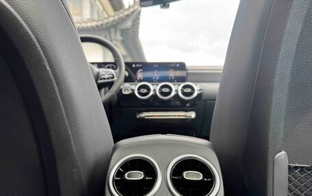 Mercedes-Benz A-Класс, 2023 год, 1 880 000 рублей, 19 фотография