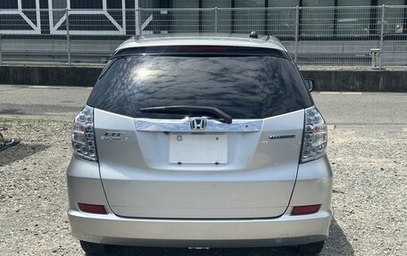 Honda Fit Shuttle I рестайлинг, 2013 год, 690 000 рублей, 5 фотография