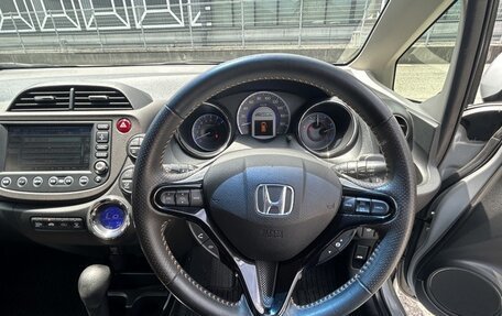 Honda Fit Shuttle I рестайлинг, 2013 год, 690 000 рублей, 12 фотография