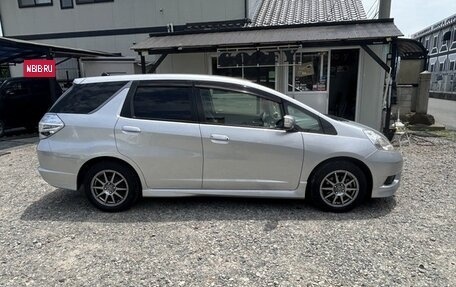 Honda Fit Shuttle I рестайлинг, 2013 год, 690 000 рублей, 7 фотография