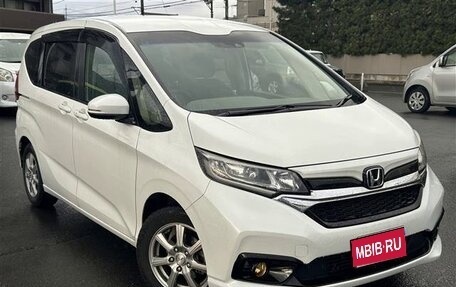 Honda Freed II, 2022 год, 1 194 000 рублей, 1 фотография