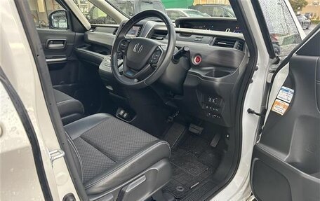 Honda Freed II, 2022 год, 1 194 000 рублей, 9 фотография