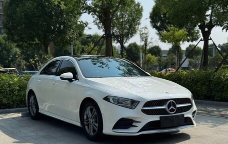 Mercedes-Benz A-Класс, 2023 год, 1 997 300 рублей, 3 фотография