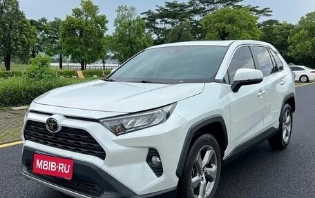 Toyota RAV4, 2022 год, 3 525 000 рублей, 1 фотография