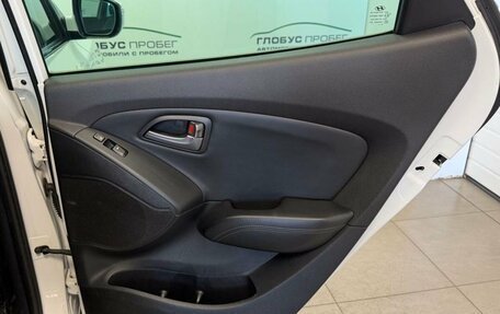 Hyundai ix35 I рестайлинг, 2014 год, 1 150 000 рублей, 23 фотография