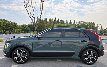 KIA Niro, 2023 год, 1 760 000 рублей, 2 фотография