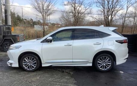 Toyota Harrier, 2020 год, 2 648 000 рублей, 8 фотография