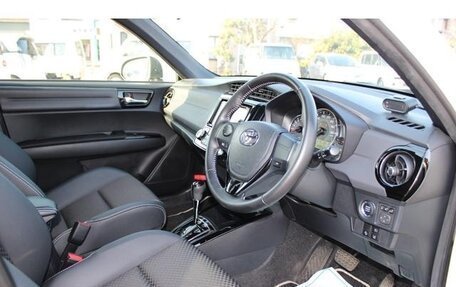 Toyota Corolla, 2018 год, 1 085 000 рублей, 9 фотография