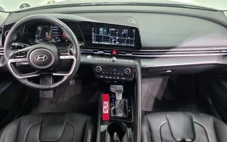 Hyundai Avante, 2023 год, 1 676 000 рублей, 13 фотография