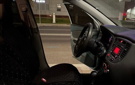 KIA Rio II, 2010 год, 320 000 рублей, 9 фотография