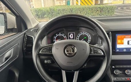 Skoda Karoq I, 2022 год, 1 664 000 рублей, 11 фотография