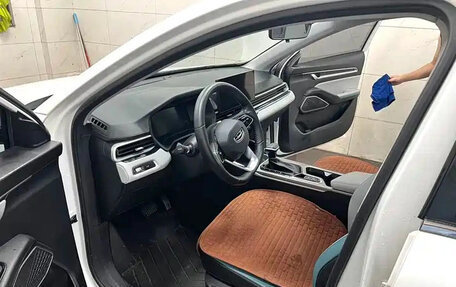 Geely Emgrand, 2023 год, 1 200 899 рублей, 8 фотография