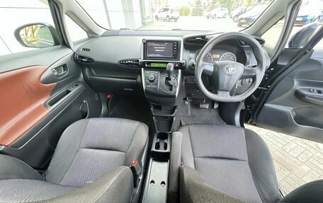 Toyota Wish II, 2014 год, 999 000 рублей, 16 фотография