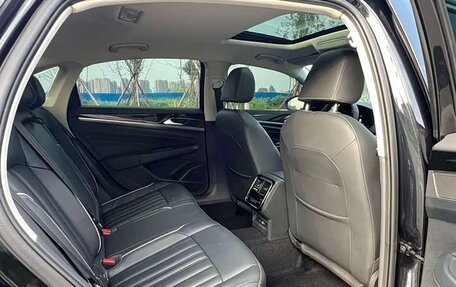 Volkswagen Passat B8 рестайлинг, 2022 год, 1 770 000 рублей, 11 фотография