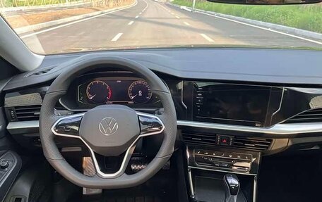 Volkswagen Passat B8 рестайлинг, 2022 год, 1 770 000 рублей, 9 фотография