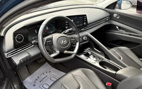 Hyundai Elantra, 2023 год, 1 199 000 рублей, 12 фотография
