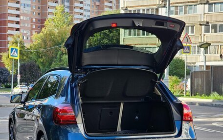 Mercedes-Benz GLA, 2019 год, 3 900 000 рублей, 12 фотография