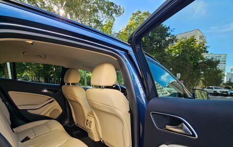 Mercedes-Benz GLA, 2019 год, 3 900 000 рублей, 24 фотография