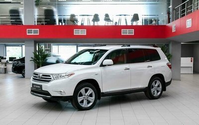 Toyota Highlander III, 2012 год, 1 850 000 рублей, 1 фотография