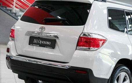 Toyota Highlander III, 2012 год, 1 850 000 рублей, 14 фотография