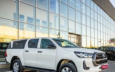 Toyota Hilux VIII, 2020 год, 3 988 000 рублей, 1 фотография