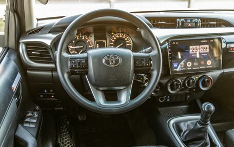 Toyota Hilux VIII, 2020 год, 3 988 000 рублей, 18 фотография